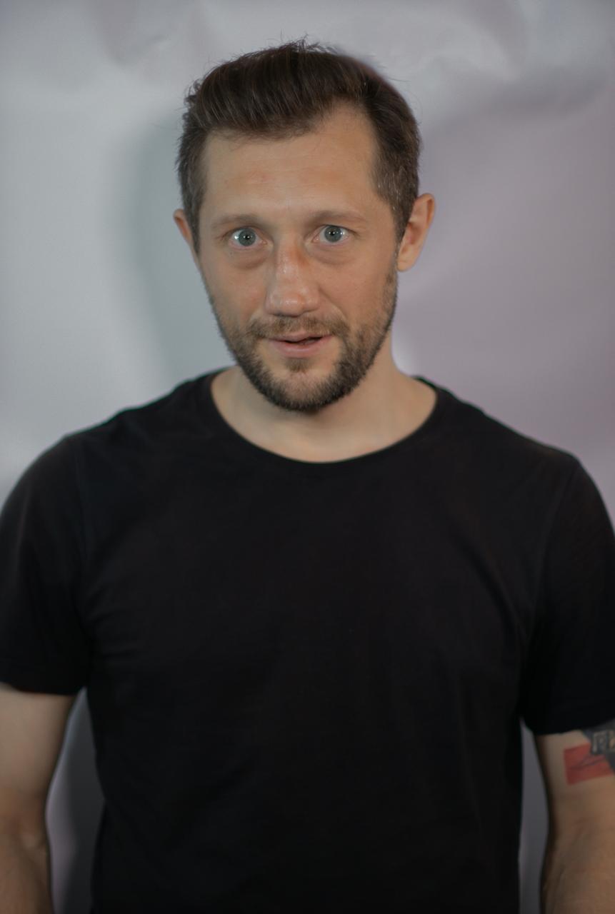 Роман Гуськов